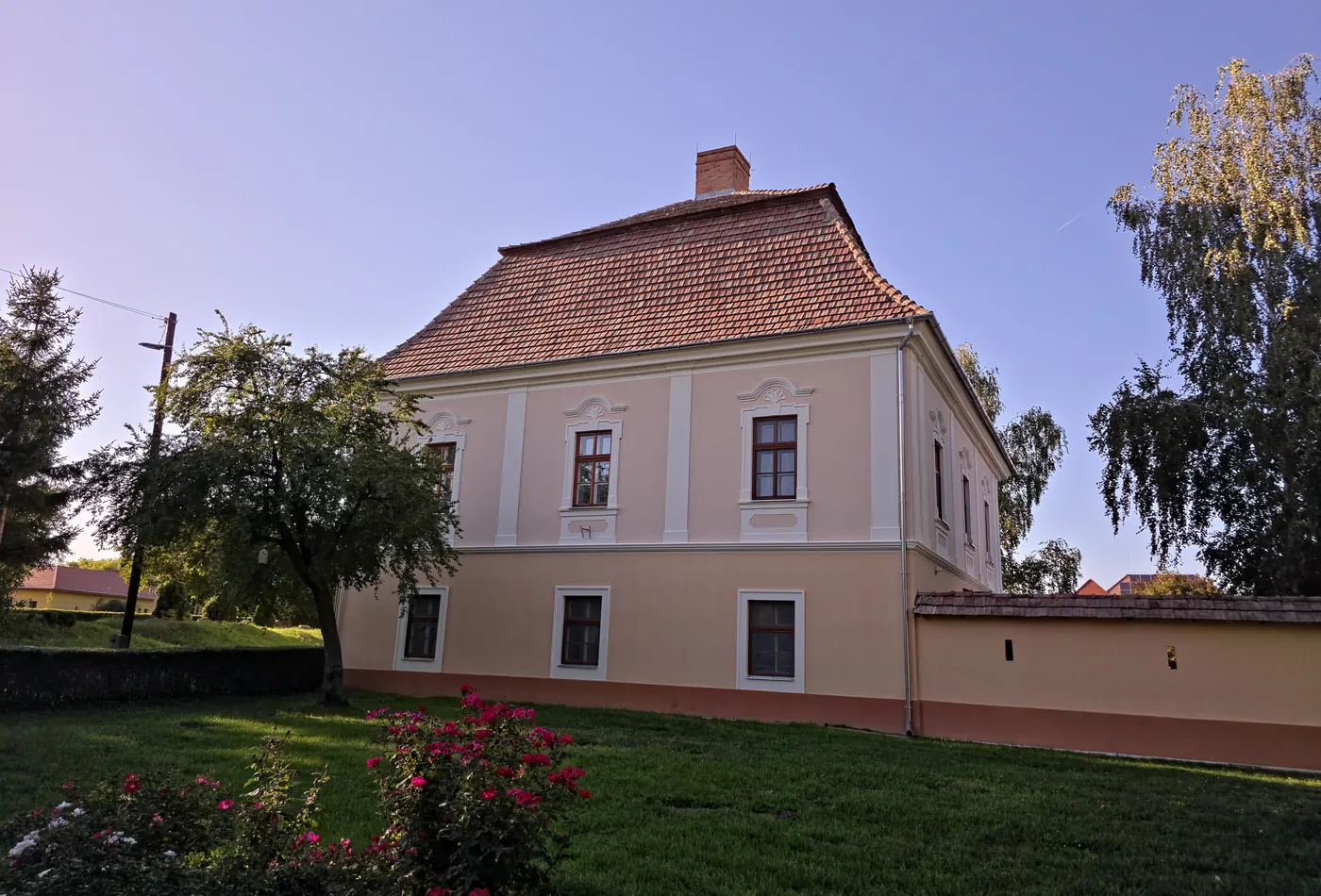 A szügyi Vármegyeháza